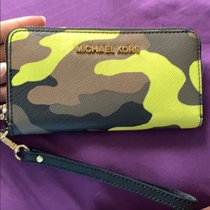 Authentic camo Michael kors wallet
